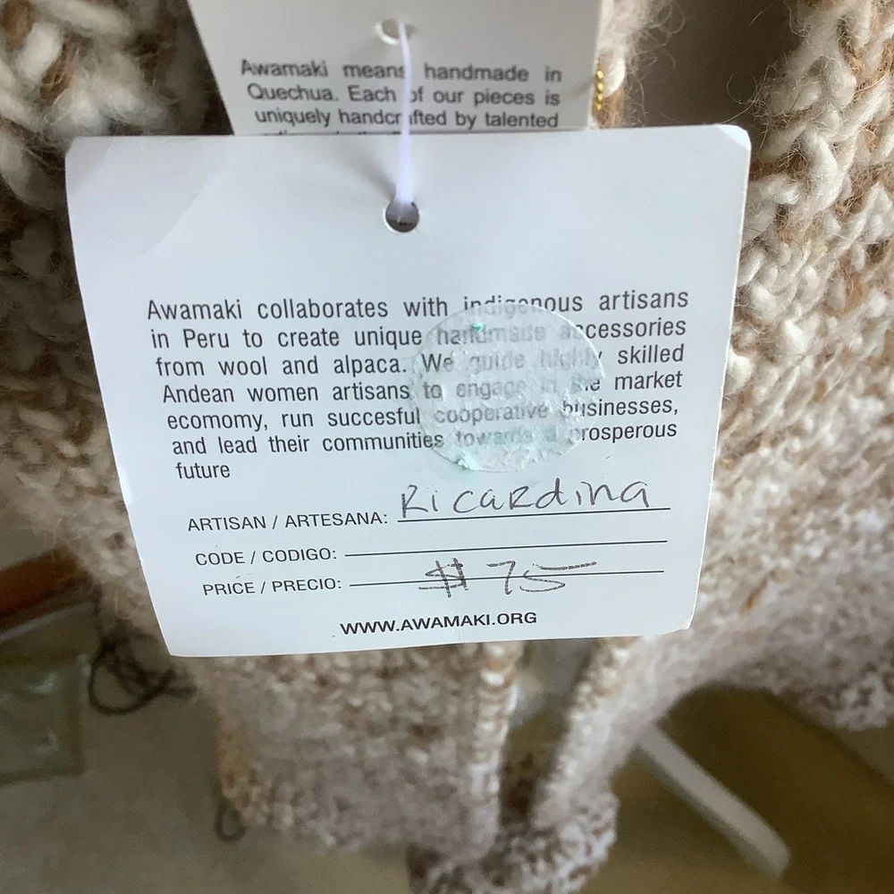 New Awamaki Peruvian Handmade Alpaca Wool Knit Scarf with Pom- Poms